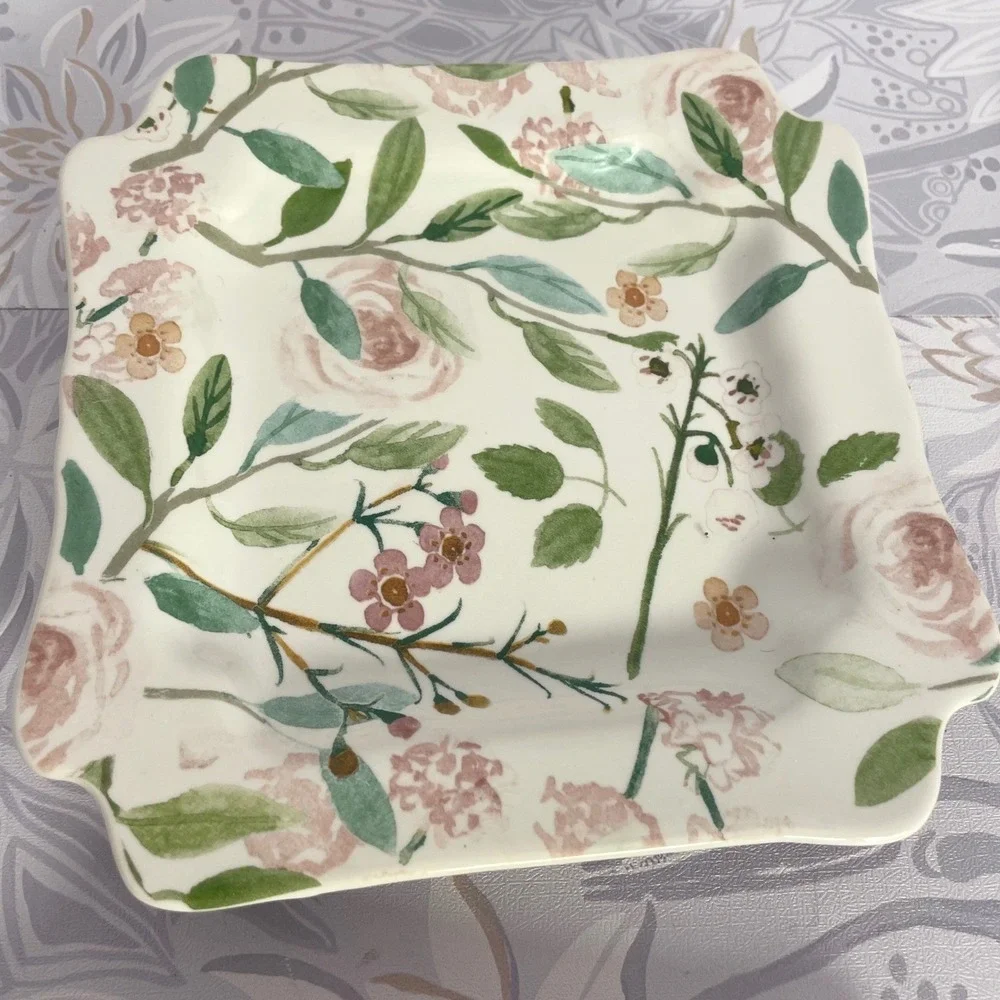 Sweet Laurel Dessert Plates 4 Square Scalloped Pink‎ & Floral Ceramic 6.5